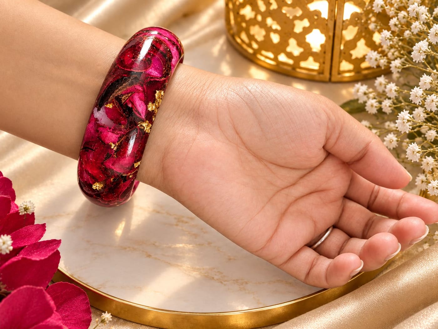 Resin bangle